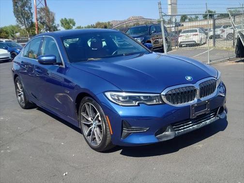 2022 BMW 330e Base
