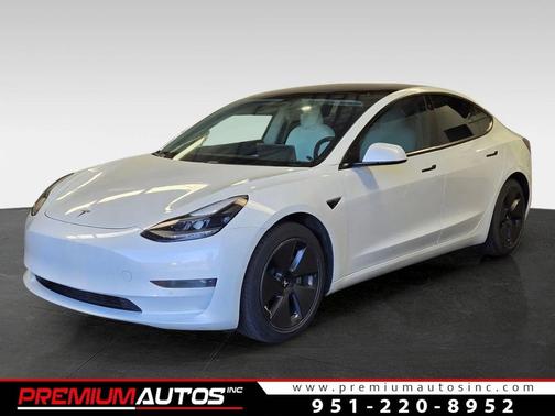 Pearl White Multi-Coat 2021 Tesla Model 3 Standard Range Plus