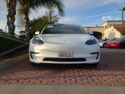 2022 Tesla Model 3 Standard Range
