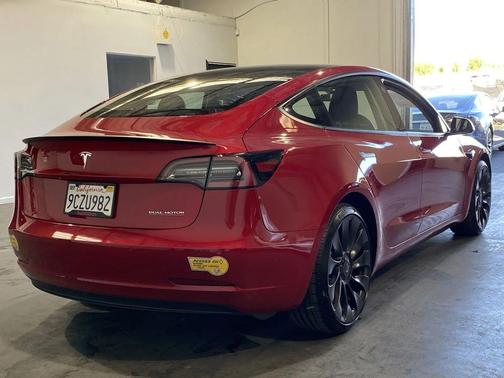 2022 Tesla Model 3 Performance