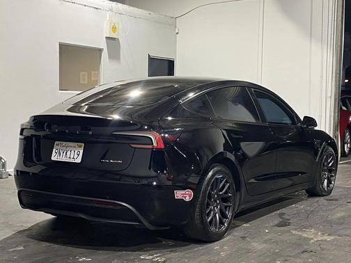 2024 Tesla Model 3 Long Range