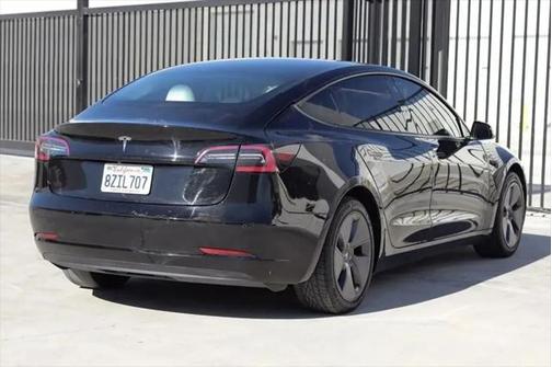 2022 Tesla Model 3 Standard Range