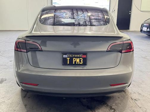 2018 Tesla Model 3 Standard