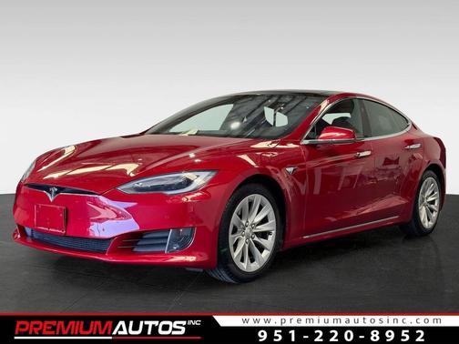 Red Multi-Coat 2017 Tesla Model S 75