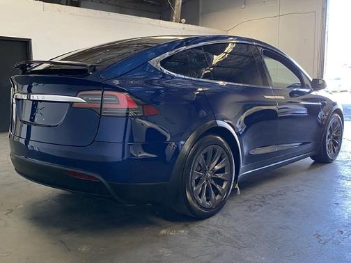 2018 Tesla Model X 75D