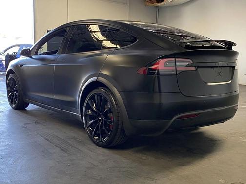 2018 Tesla Model X 75D