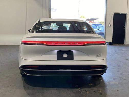 2024 Lucid Air Touring