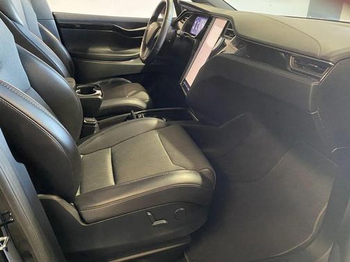 2018 Tesla Model X