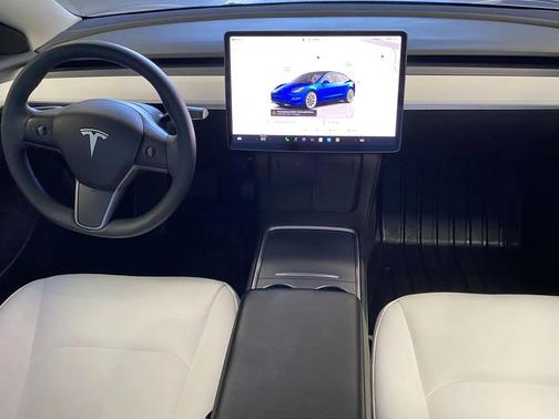 2022 Tesla Model 3 Standard Range