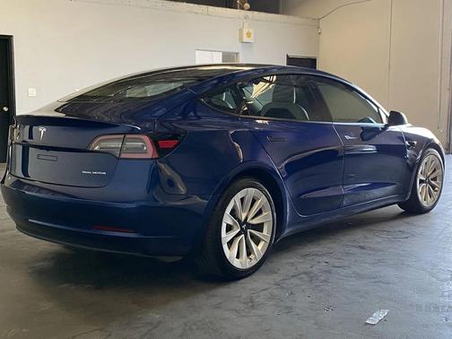 2021 Tesla Model 3 Long Range