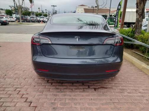 2022 Tesla Model 3 Standard Range