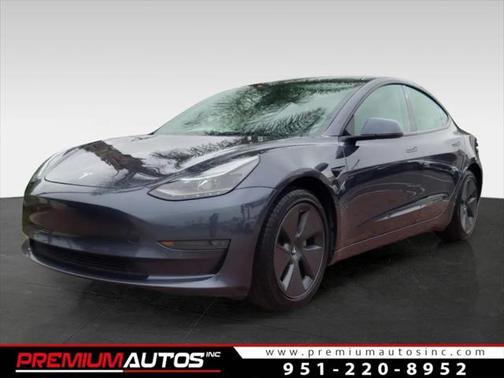 2022 Tesla Model 3 Standard Range
