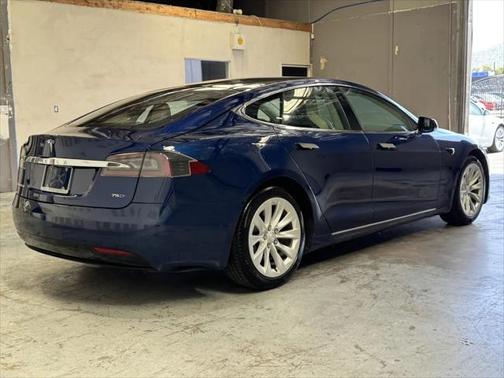 2017 Tesla Model S 75D