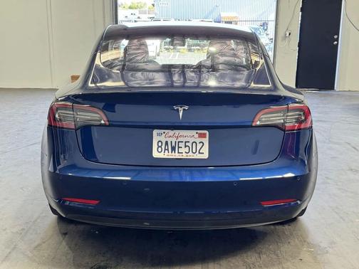 2017 Tesla Model 3 Long Range