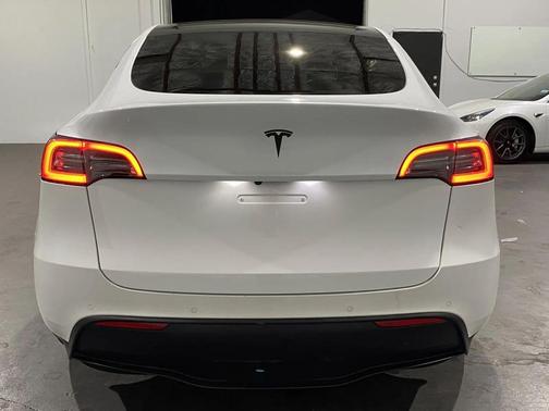 2021 Tesla Model Y Performance