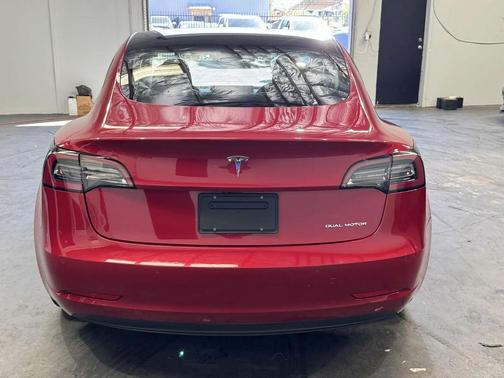 2021 Tesla Model 3 Long Range