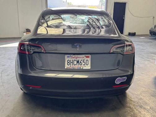 2018 Tesla Model 3 Mid Range