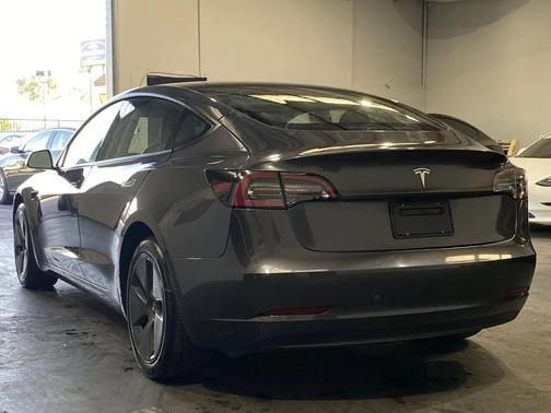2023 Tesla Model 3 Standard Range