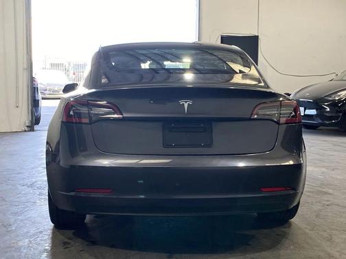 2023 Tesla Model 3 Standard Range