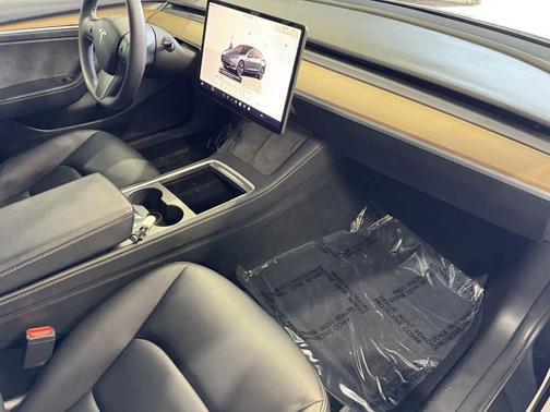 2023 Tesla Model 3 Standard Range