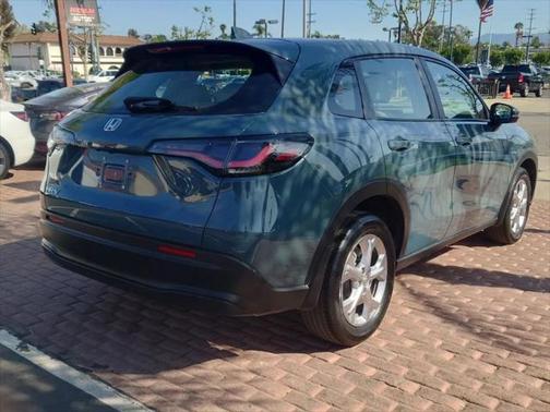 2023 Honda HR-V LX
