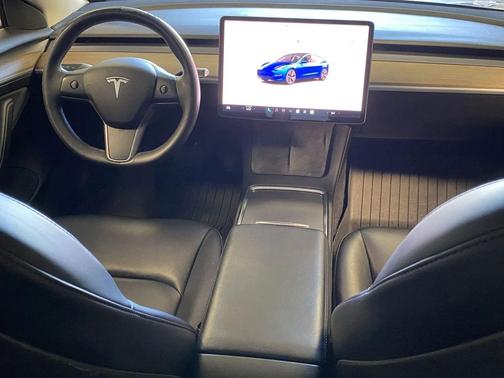2022 Tesla Model 3 Standard Range