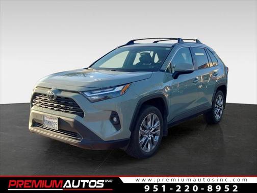 2022 Toyota RAV4 XLE Premium