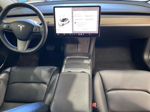 2018 Tesla Model X 
