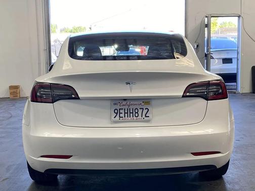 2018 Tesla Model X 