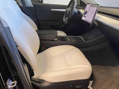 2022 Tesla Model 3 Standard Range