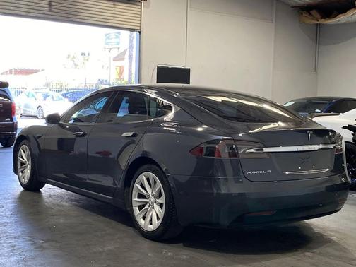 2017 Tesla Model S 60