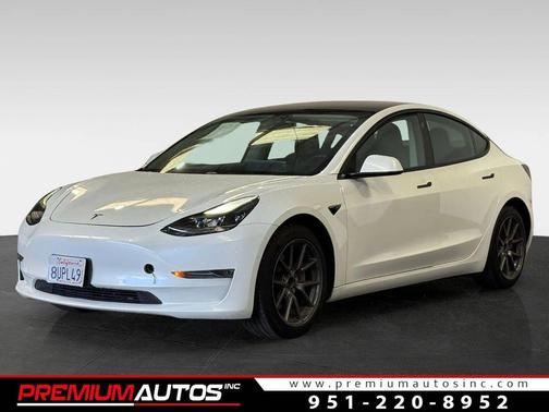 2021 Tesla Model 3 Standard Range Plus