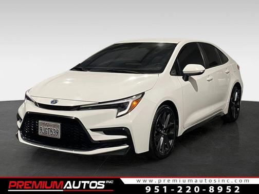 2024 Toyota Corolla Hybrid SE