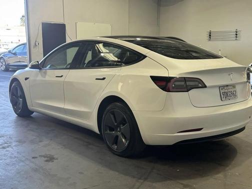 2023 Tesla Model 3 Standard Range