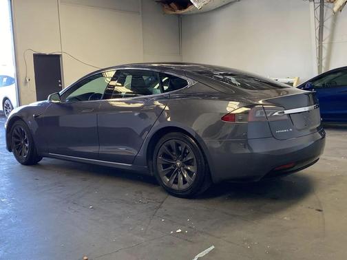 2019 Tesla Model S 