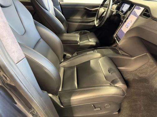 2018 Tesla Model X 75D