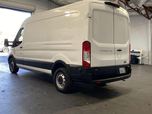 2020 Ford Transit-250 Base