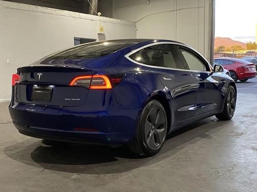 2020 Tesla Model 3 Long Range