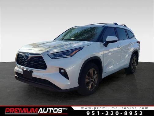 2023 Toyota Highlander Hybrid Base