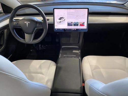 2022 Tesla Model 3 Standard Range