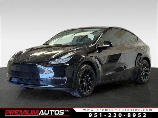 2022 Tesla Model Y Long Range