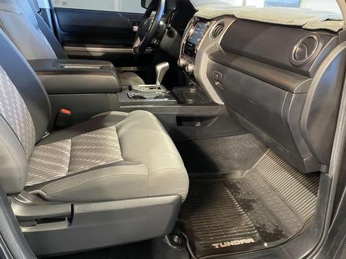 2020 Toyota Tundra SR5