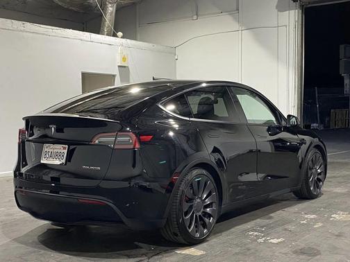 2020 Tesla Model Y 