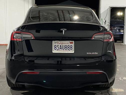 2020 Tesla Model Y 