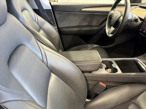 2023 Tesla Model Y 032886
