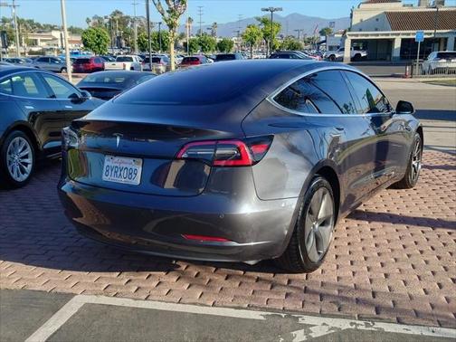 2018 Tesla Model 3 Standard