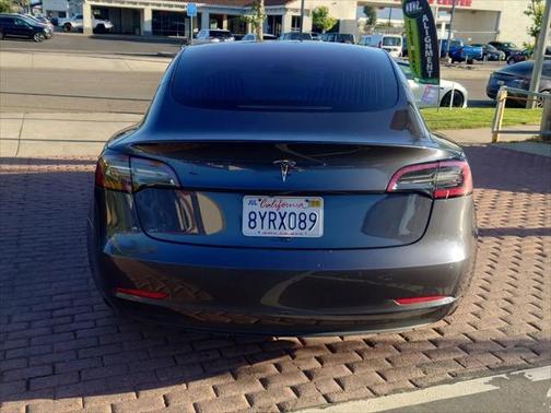 2018 Tesla Model 3 Standard