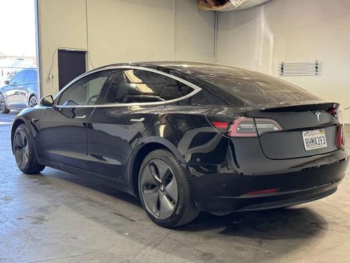 2018 Tesla Model 3 Standard