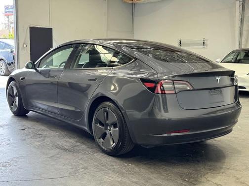 gray 2023 Tesla Model 3 Standard Range