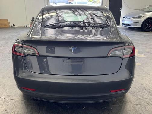 gray 2023 Tesla Model 3 Standard Range